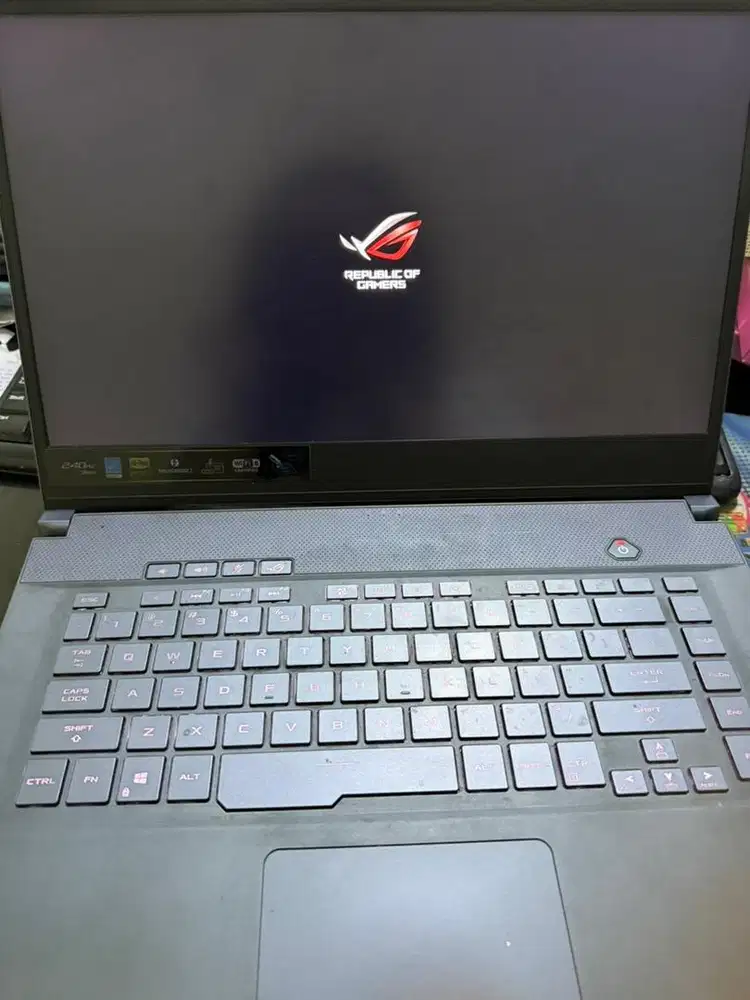 Laptop ROG zephyrus m15