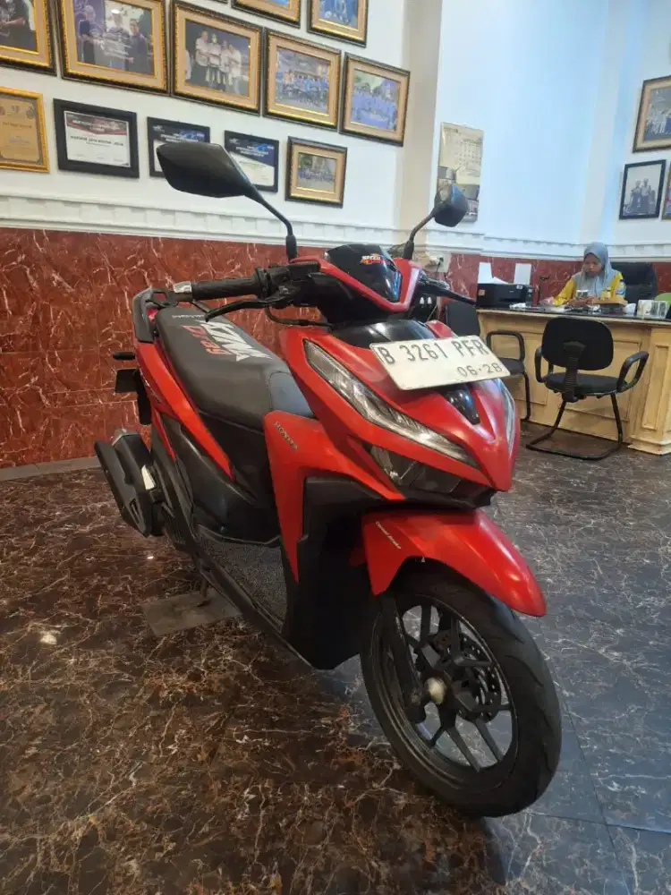 HUB KOM JUAL CEPAT VARIO 150 2018 MOTOR MULUS PAJAK PAJANG KM LOW