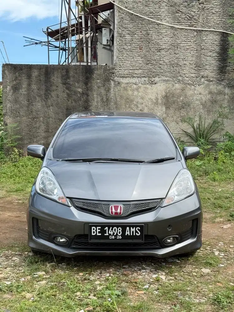 Jazz manual facelift
