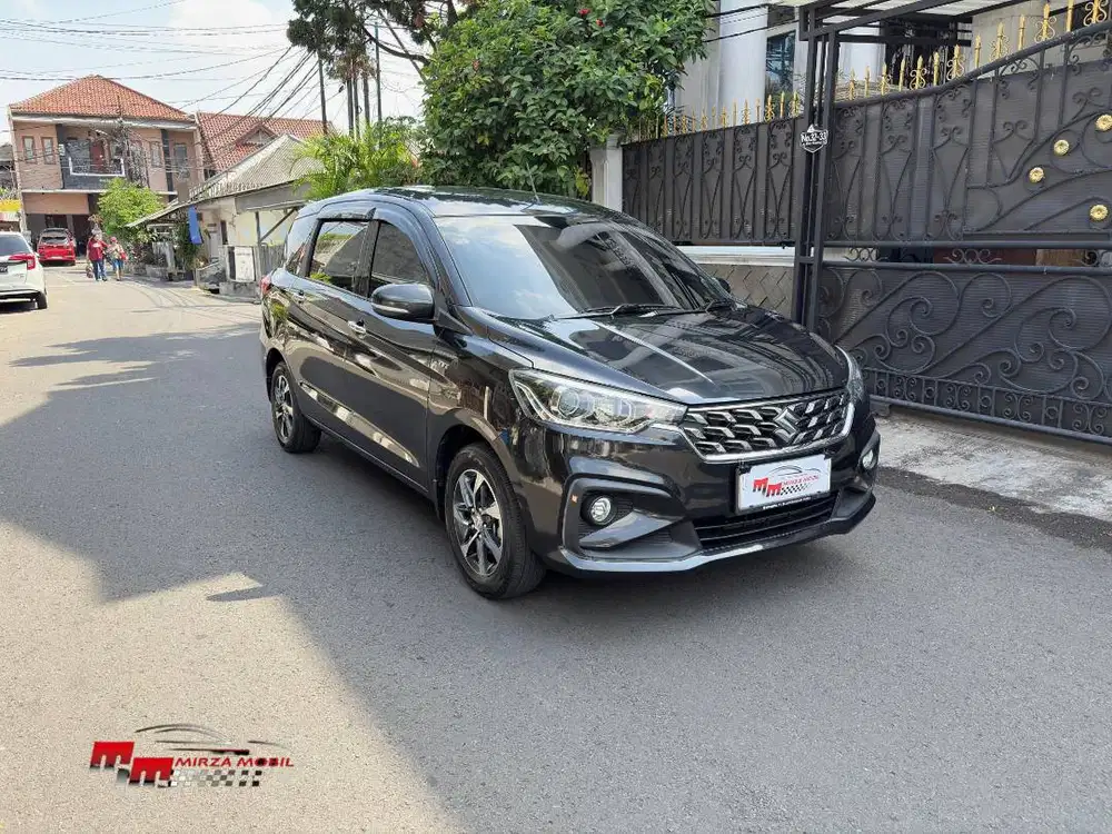Suzuki New Ertiga GX Hybrid 1.5 AT 2024 Hitam