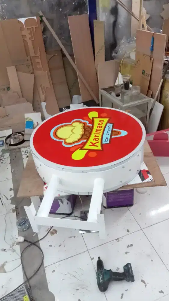 TUKANG REKLAME NEONBOX