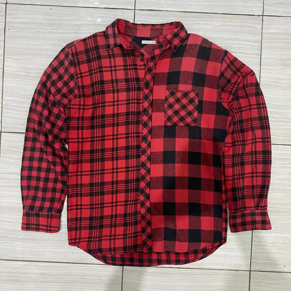 Kemeja Pria Merah Flannel