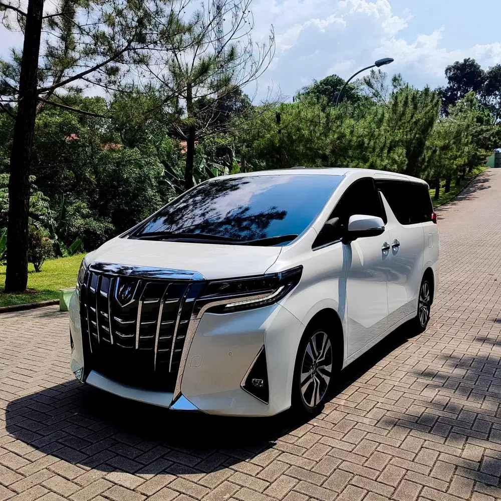 Toyota Alphard 2.5 G ATPM Thn 2023 KM 13rb!