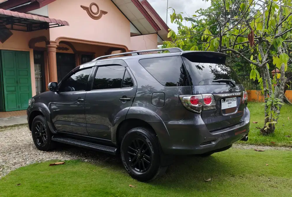 Toyota Fortuner 2012 Diesel