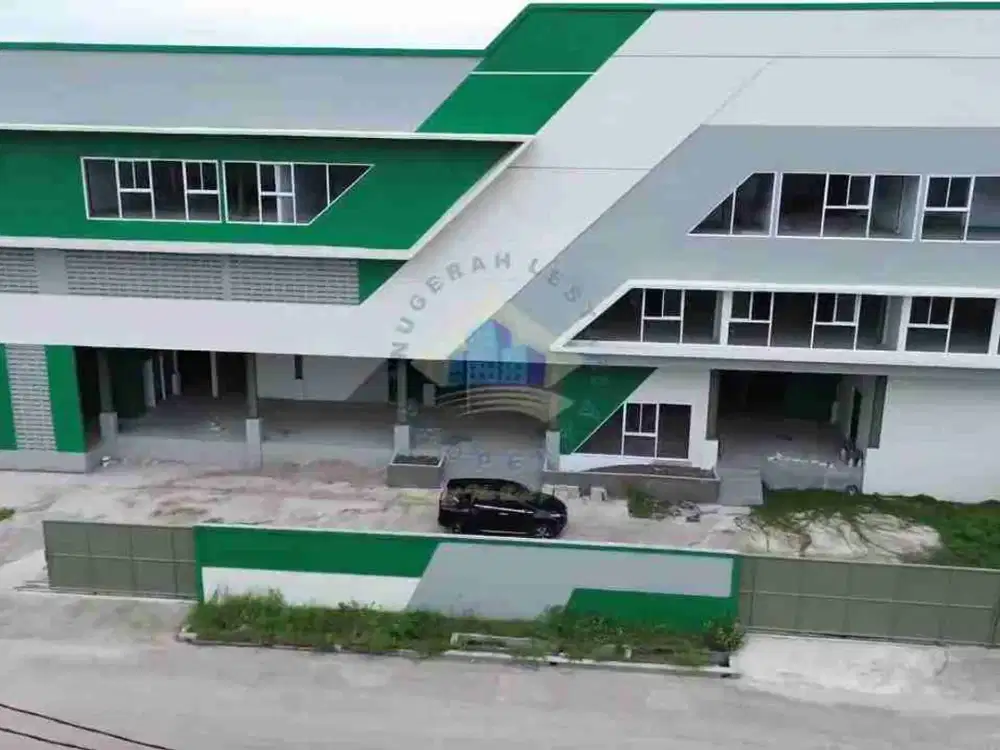 JUAL PABRIK BARU PEMBANGUNAN TAHAP 90% UKURAN 45x62m 3 LANTAI