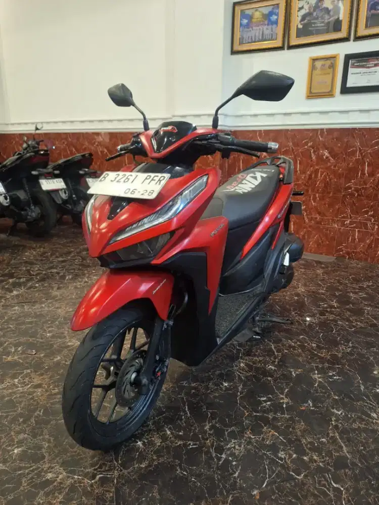 HUB KOM JUAL CEPAT VARIO 150 2018 MOTOR MULUS PAJAK PAJANG KM LOW