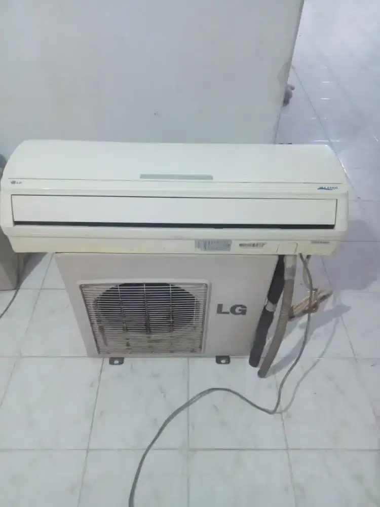 Dijual AC setengah pk merek LG siap pasang dan bergaransi