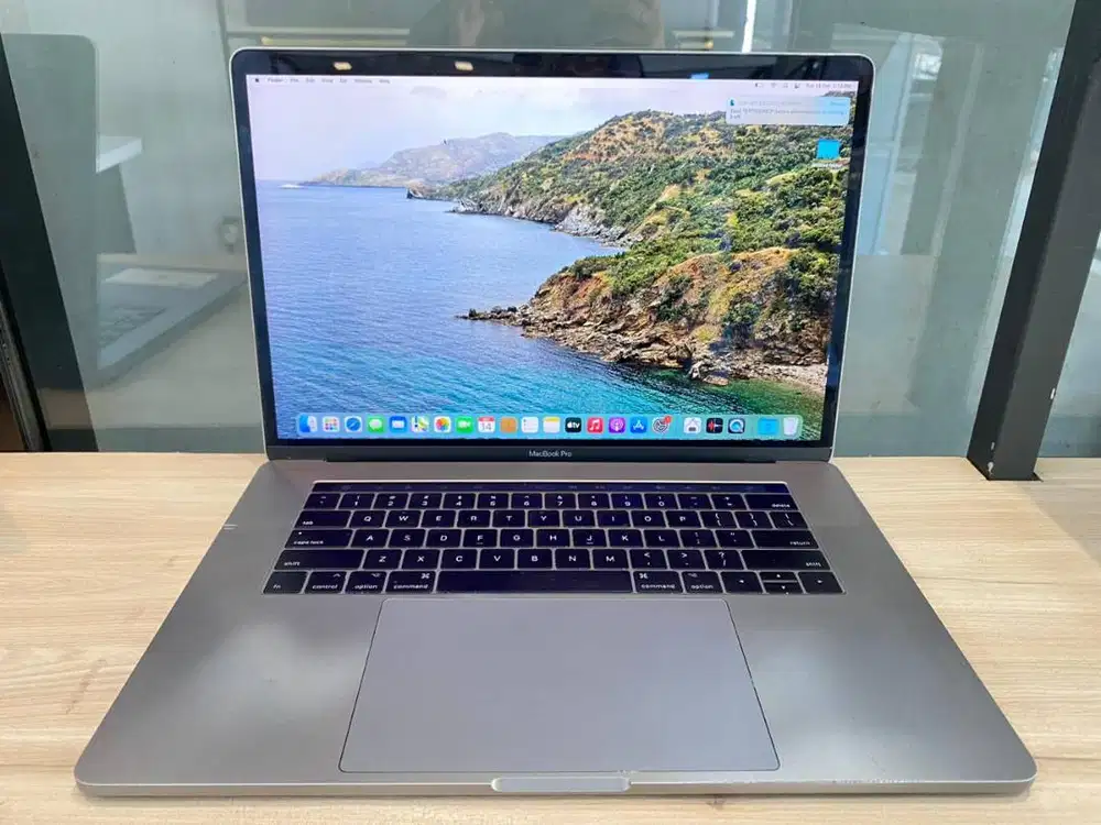 Macbook Pro (A1707) 2017 15inch Core i7 RAM 16GB/256GB