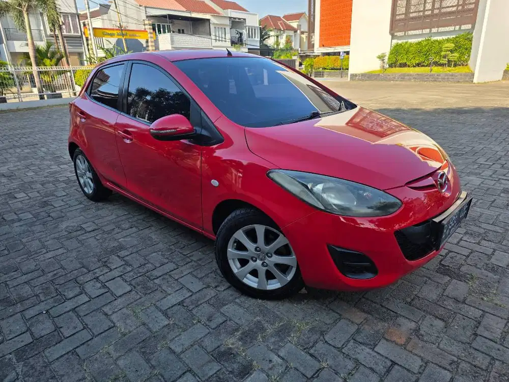 (HARGA CASH) Mazda 2 S Automatic 2012 Red Metalik Merah non Skyactive