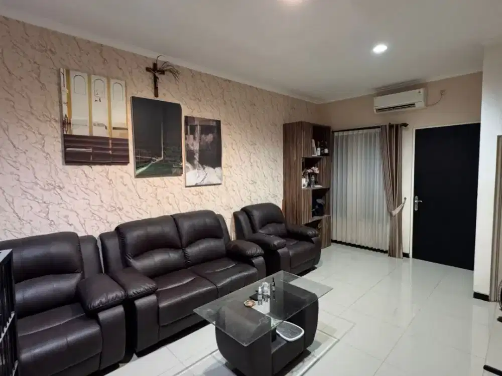 Dijual Rumah Siap Huni di Lebak Arum III, Surabaya