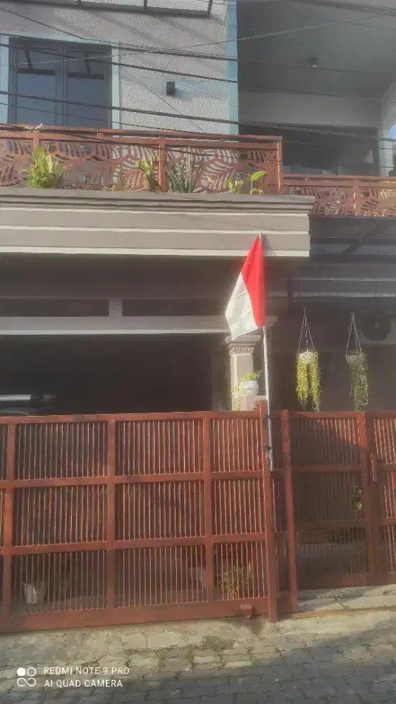 Tanah dan B angunan