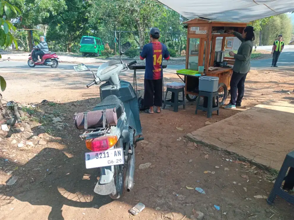 V80 Robot Yamaha Antik