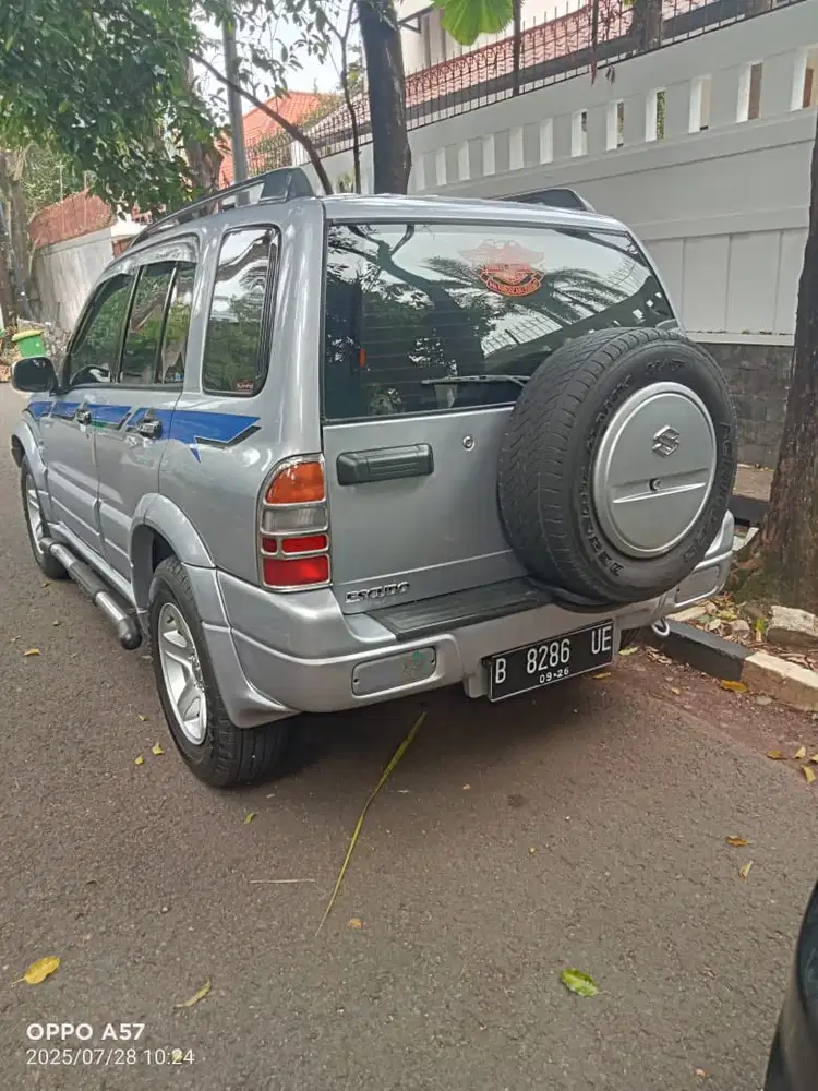 Suzuki Escudo 2001 Bensin