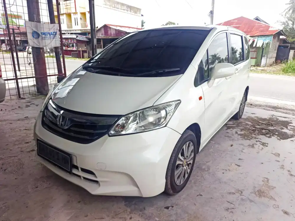 Honda freed SD facelift eco