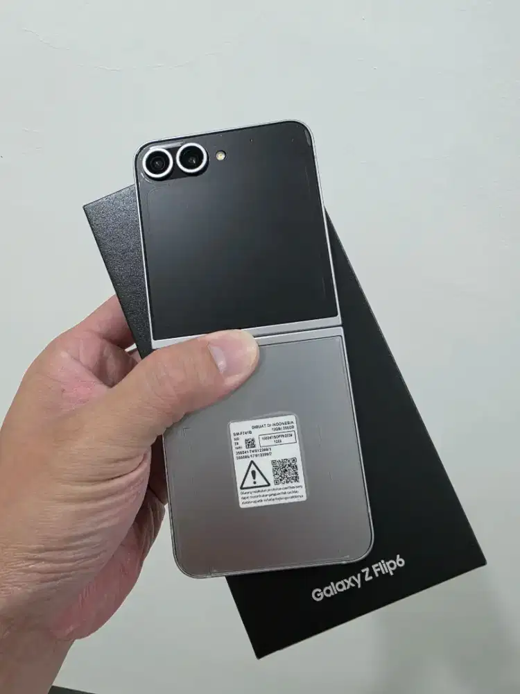 Samsung Z Flip 6 12/256 Mulus