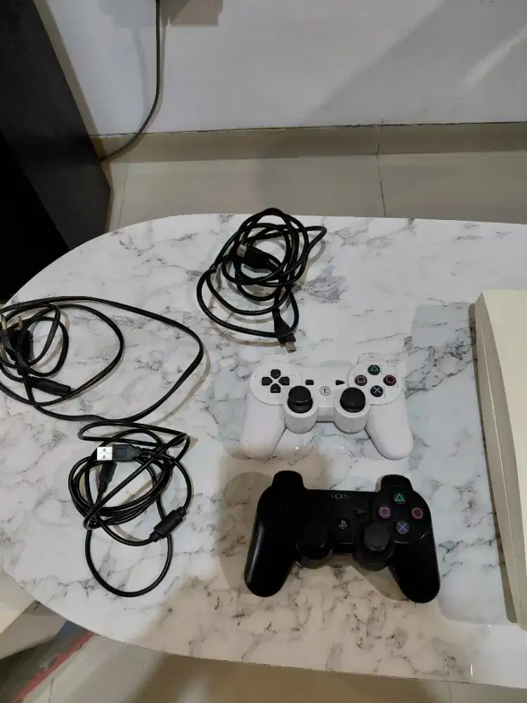 Ps3 slim 500G seri 3000 full 9 game÷2 stik ori mesin+kardus+kabel hdmi