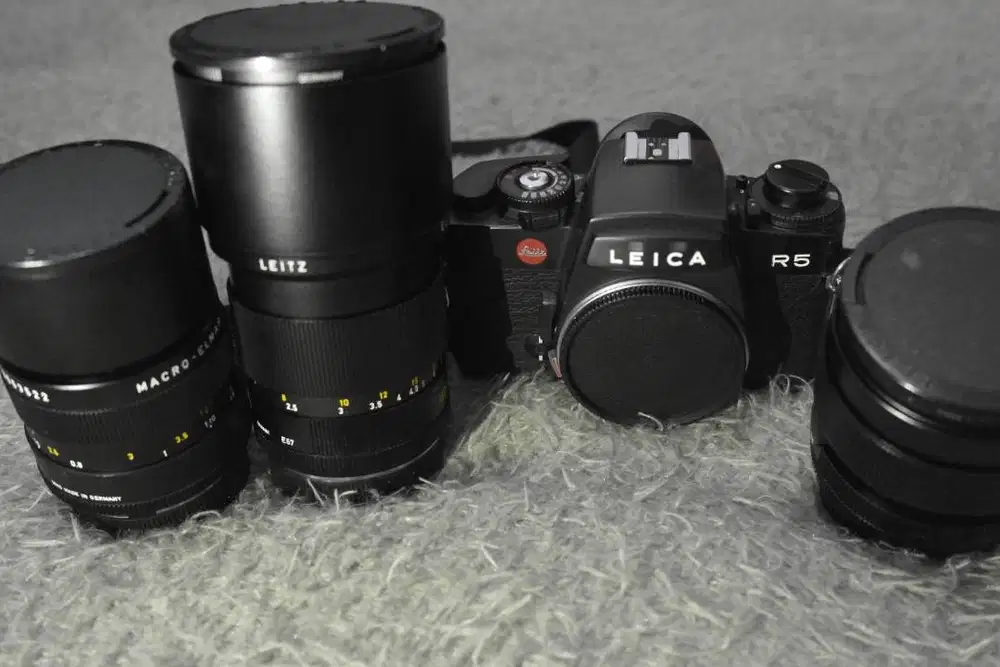 Camera Leica R5 (analog 35mm + include 3 lens)