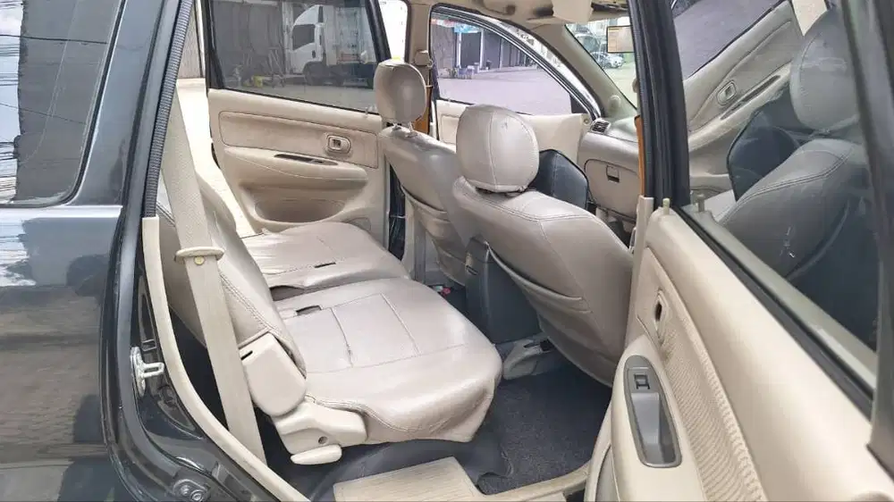 Dijual Avanza 1.5 S 2011 Hitam – Mulus, Surat Lengkap, Cash Only!