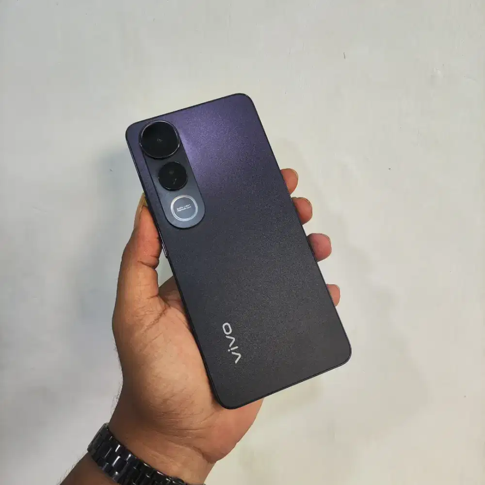 Vivo V50 Lite 5G, 8/256Gb Fullset, bisa TT