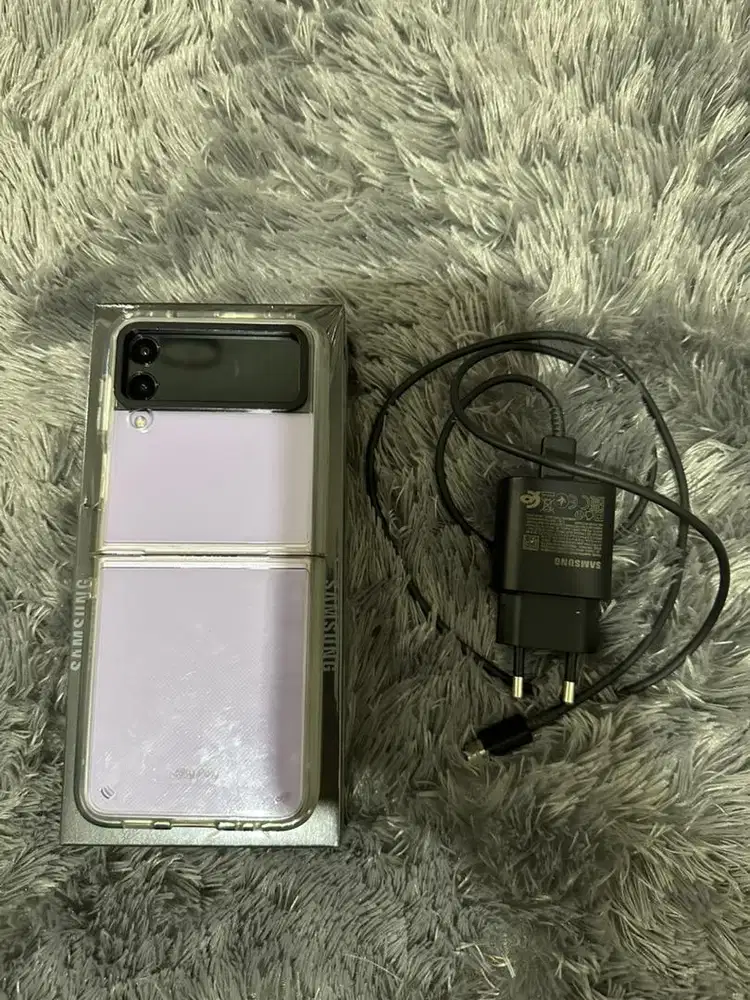 Samsung Flip 3 purple 8/256GB