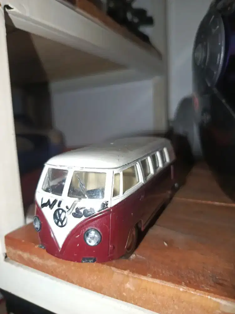 Volkswagen classical bus (1962)