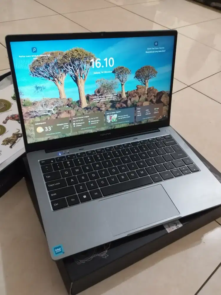Laptop advan transformer