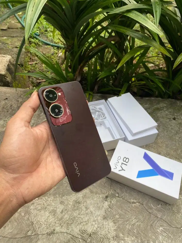 Vivo y18 ram 8/256 fulset
