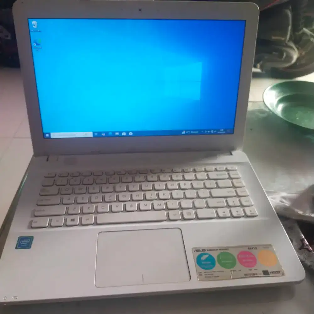 Laptop Asus x441s