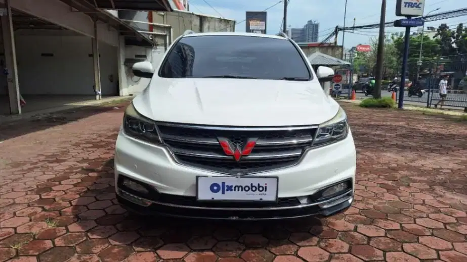 Pajak Panjang TDP 7JT Wuling Cortez 1.8 L Lux AMT Bensin-AT 2018 Putih