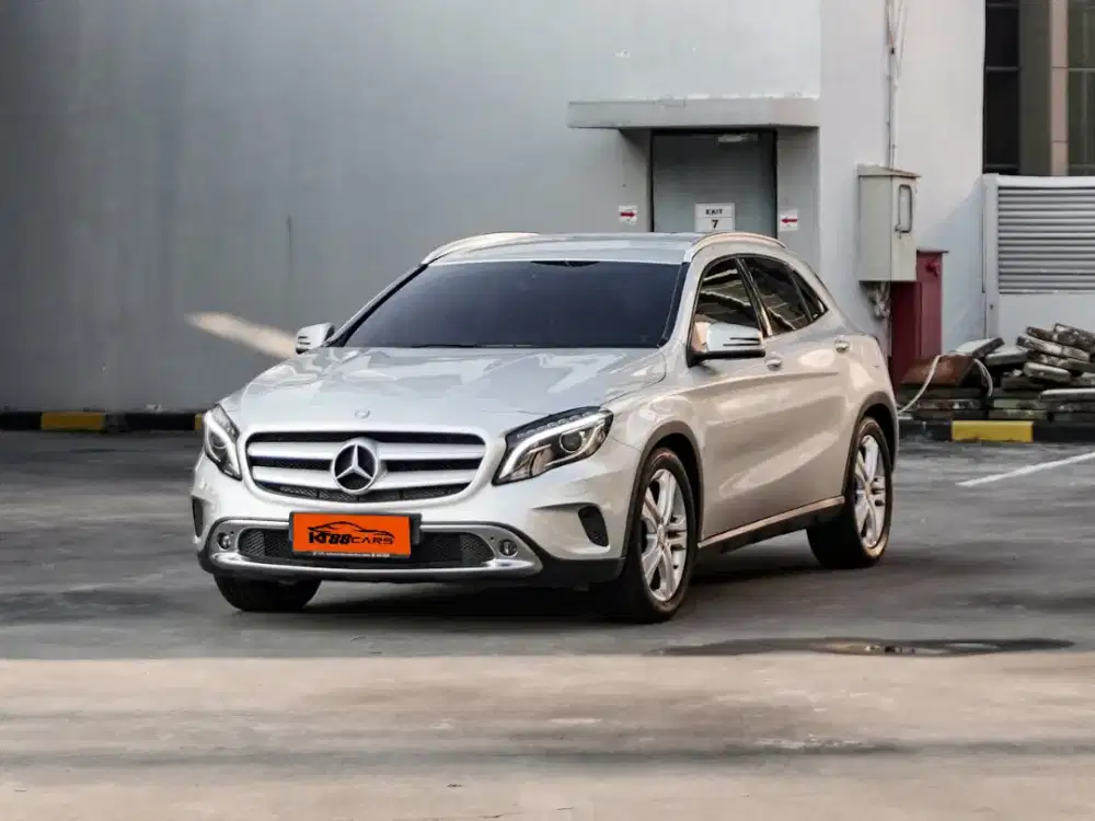 Mercy GLA200 AMG 1.6 matik 2015