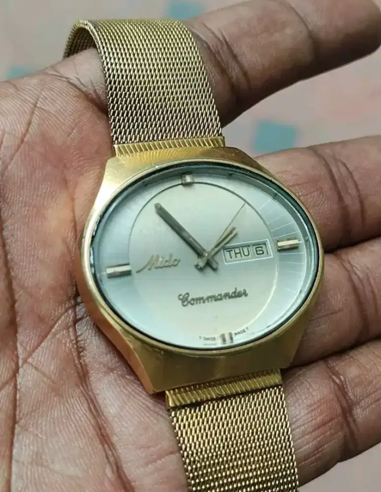 Jam tangan Mido minus