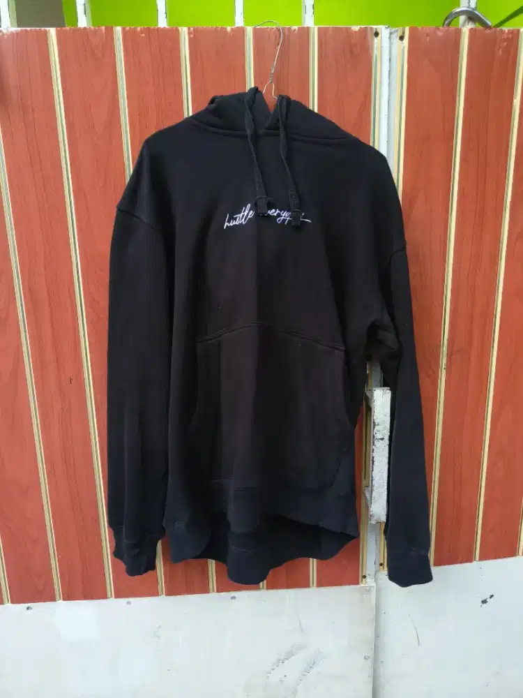 Hoodie Jacket Hitam