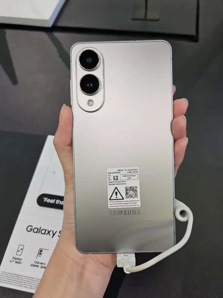 SAMSUNG GALAXY S25 EDGE 5G