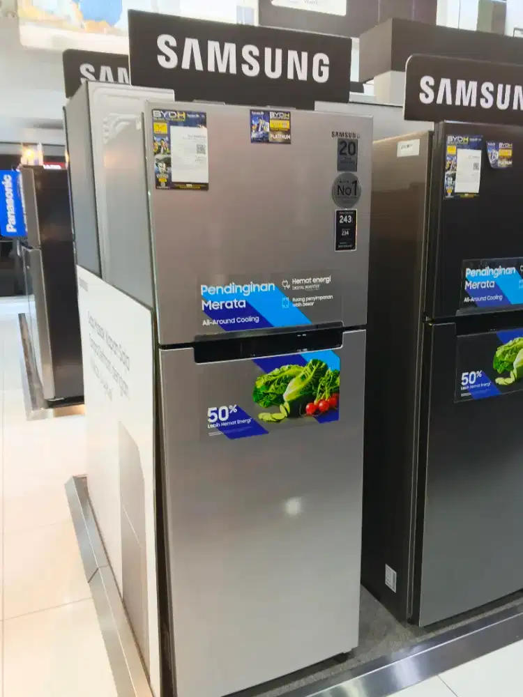Jual Kulkas Samsung Small Two Door RT22FARBDSA