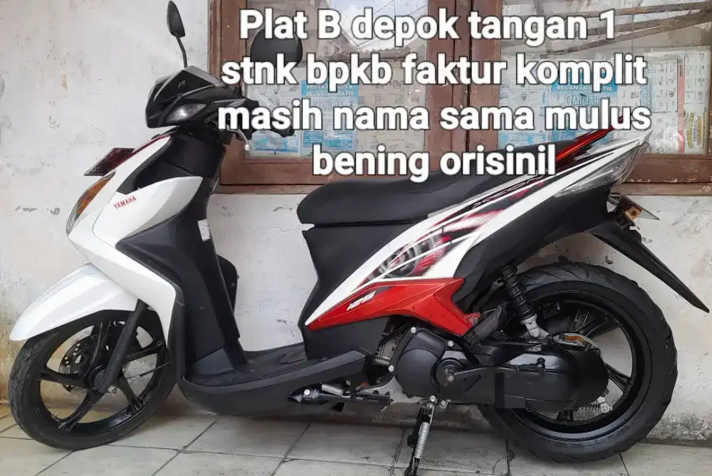Yamaha xeon 2011 karbulator cw asli putih Plat B depok tangan 1