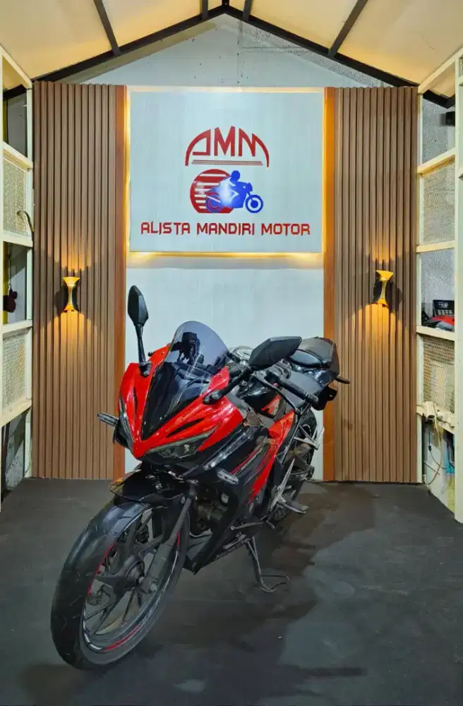 Honda CBR 150 R 2019 Dp 500 Mokas Berkualitas