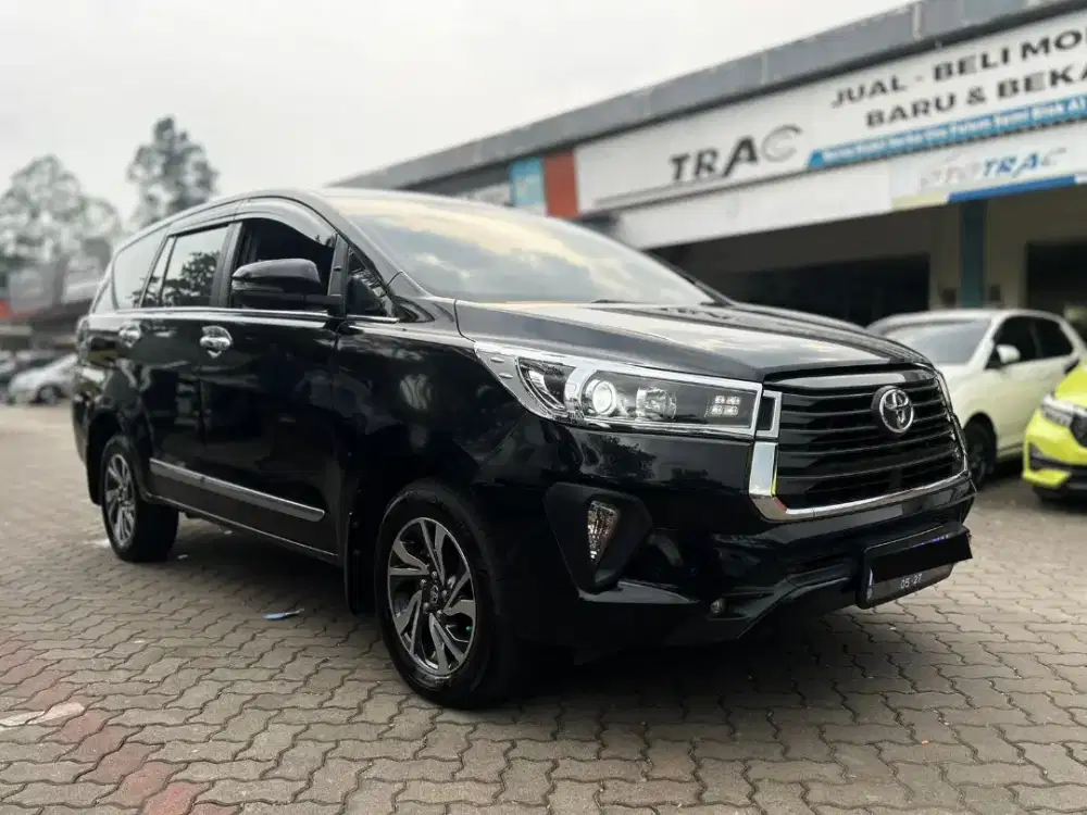 PROMO!! TOYOTA INNOVA V DIESEL 2.4 AT MATIC 2022 HITAM