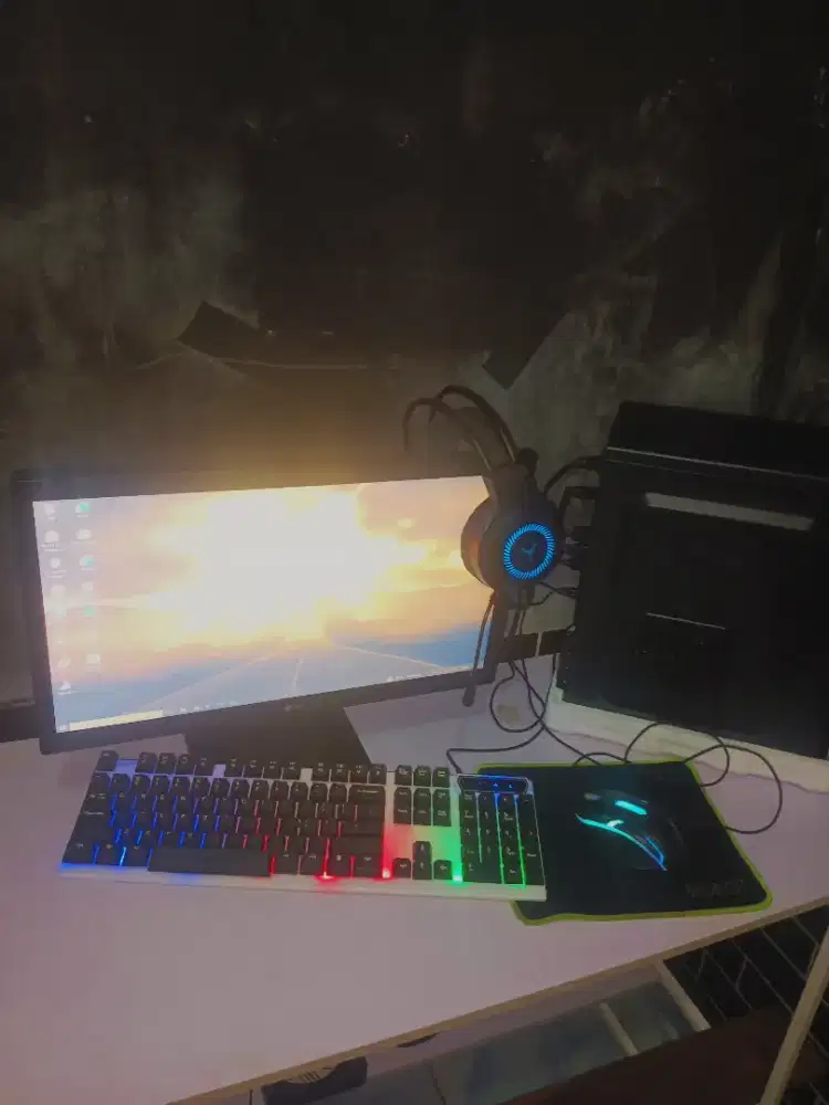 Komputer PC Rakitan Bekas
