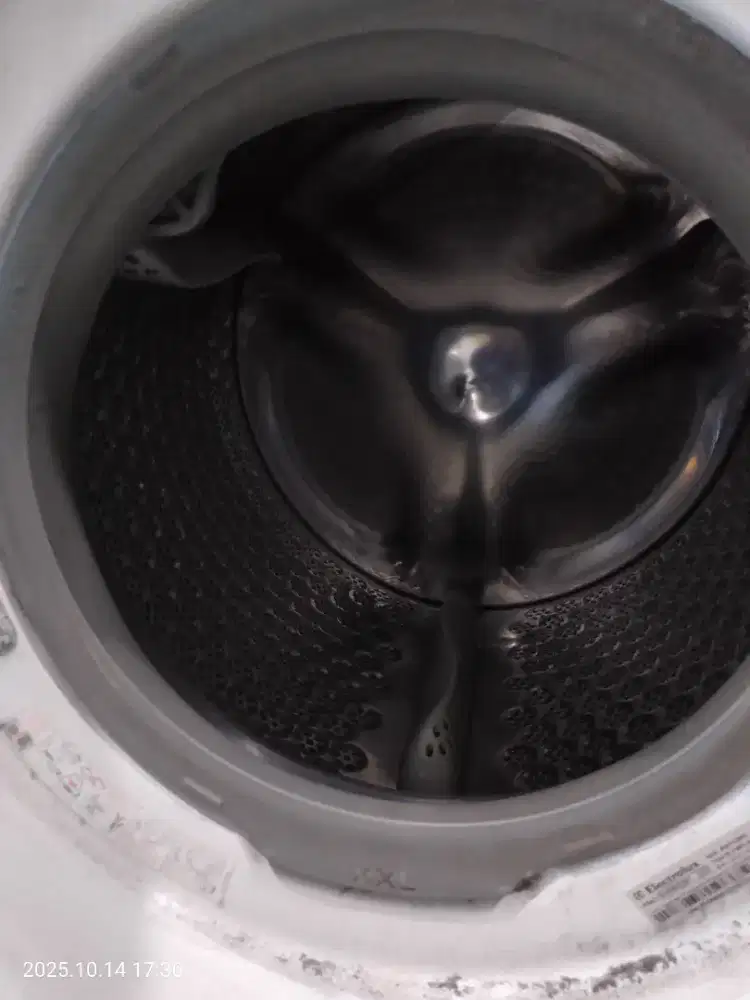 MESIN CUCI ELECTROLUX KAPASITAS 8 KG