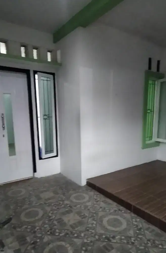 di sewakan rumah permata regency2 blok: cb 13 no: 19