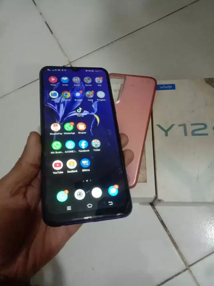 Vivo y12s 3/32Gb