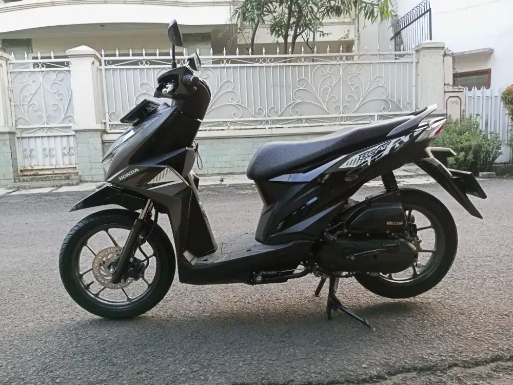 HONDA BEAT TAHUN 2023 KM LOW  17 RB BEKAS RASA BARU KIRCON