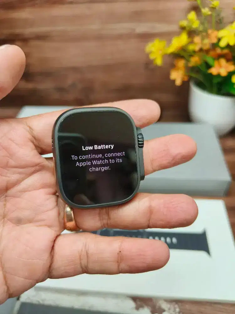 Apple watch ultra 2 black edition mulus 99% Hb 100% garansi Maret 2026
