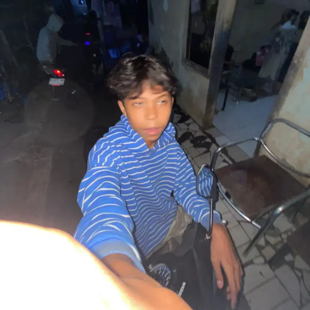 cari kerjaan yg deket