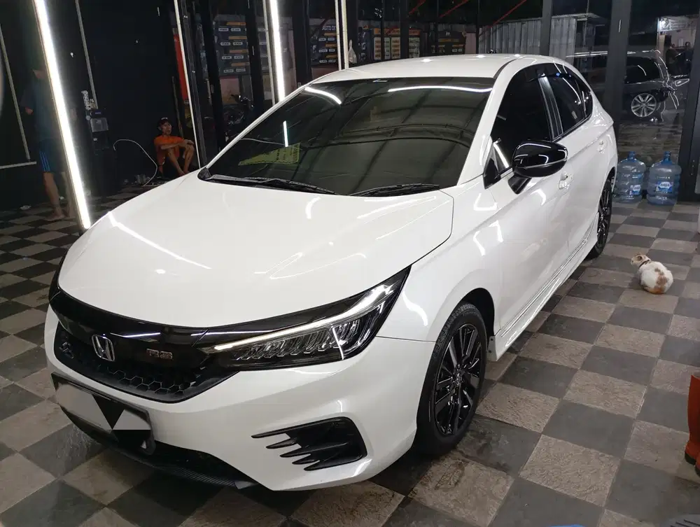 Honda City Hatchback RS 2022 Bensin Putih