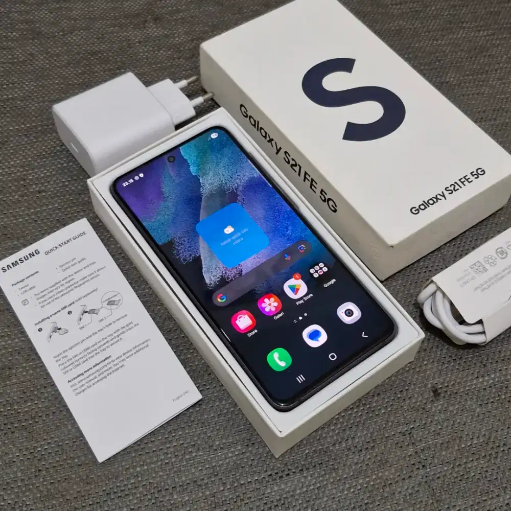 Samsung S21 FE 5G 256GB Warna Graphite
Ex Garansi Resmi SEIN Indonesia