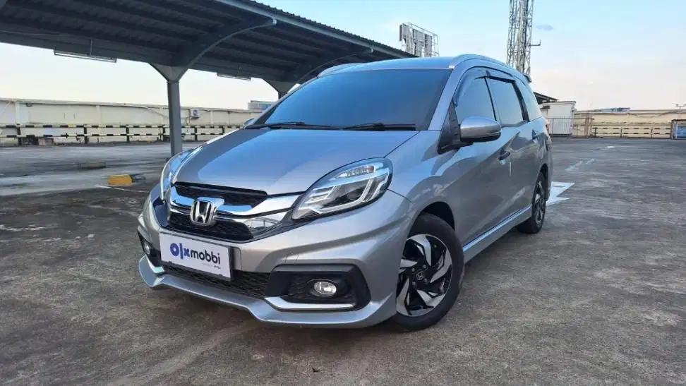 KM Rendah TDP 8JT - Honda Mobilio 1.5 RS Bensin-MT 2016 Abu