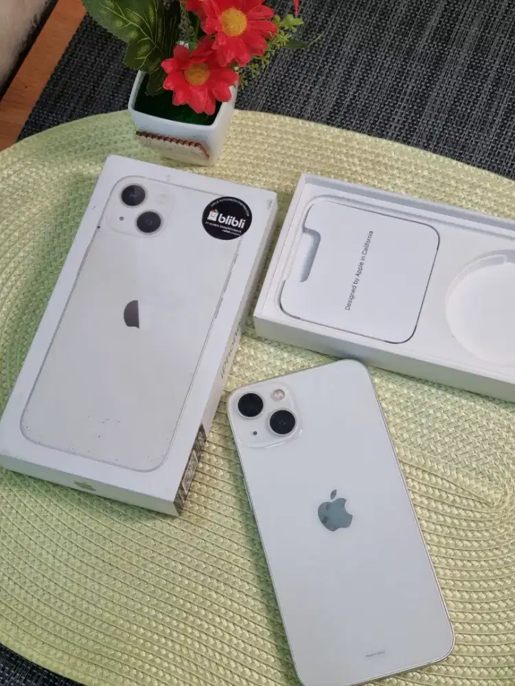 iPhone 13 128GB iBox Starlight Fullset Mulus