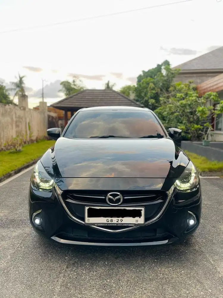 Dijual Mazda 2 R SkyActive NIK 2018 Pemakaian 2019
