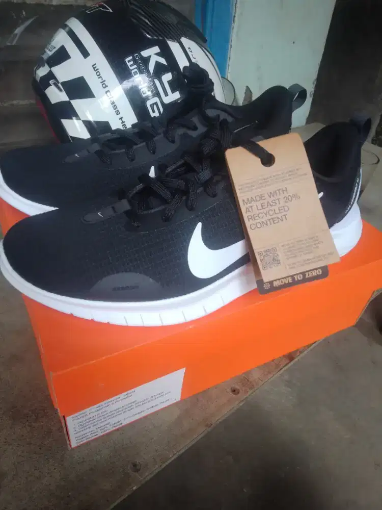 sepatu running original nike